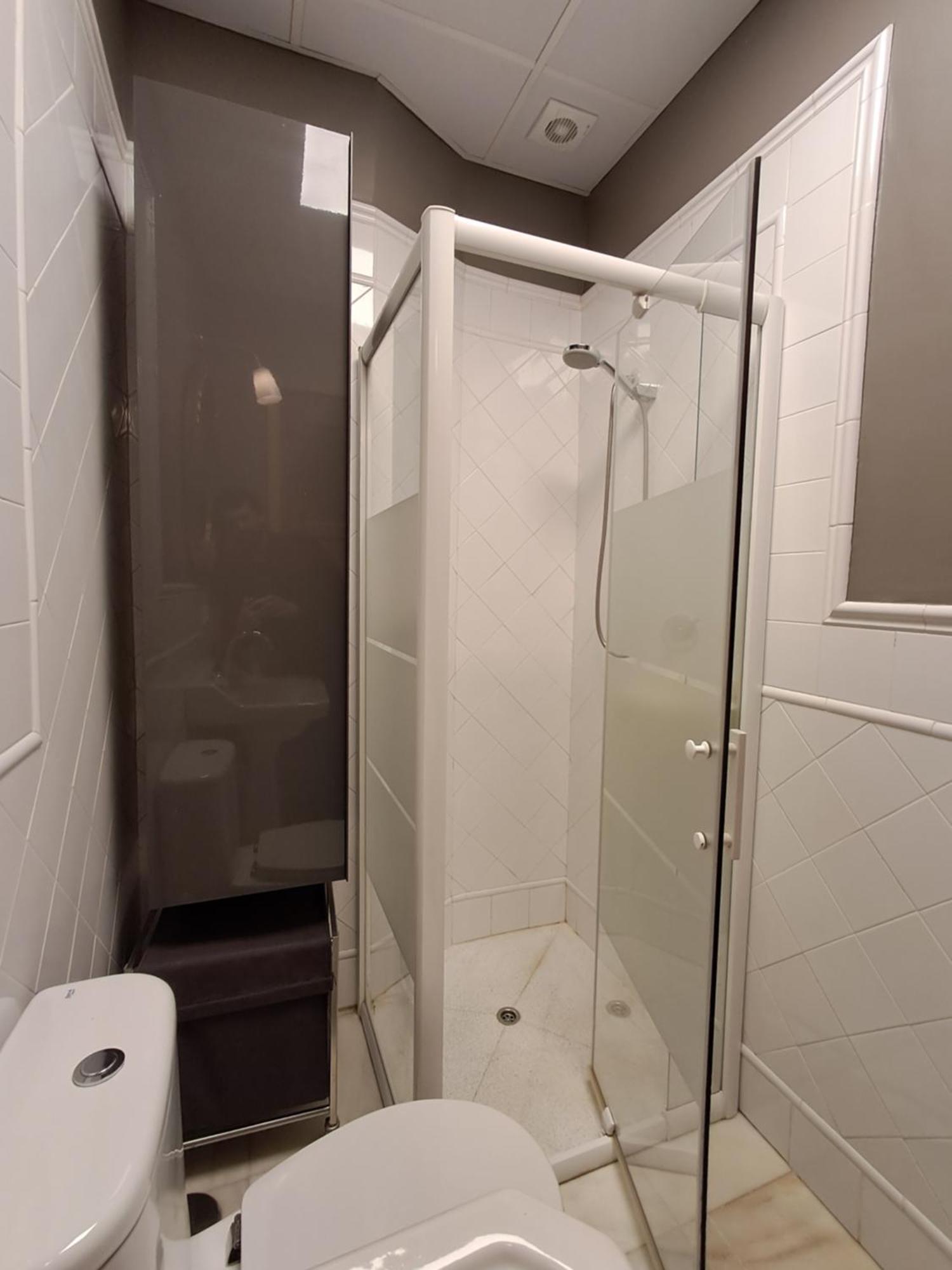 סביליה Apartamentos Almirante Hoyos מראה חיצוני תמונה