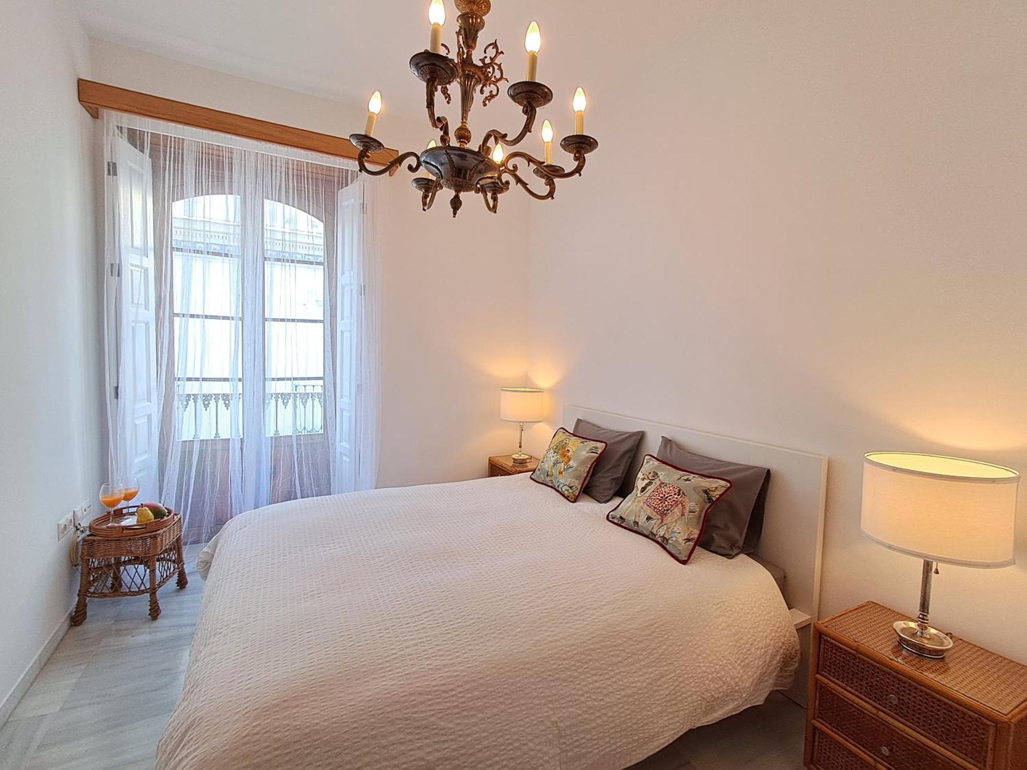סביליה Apartamentos Almirante Hoyos מראה חיצוני תמונה